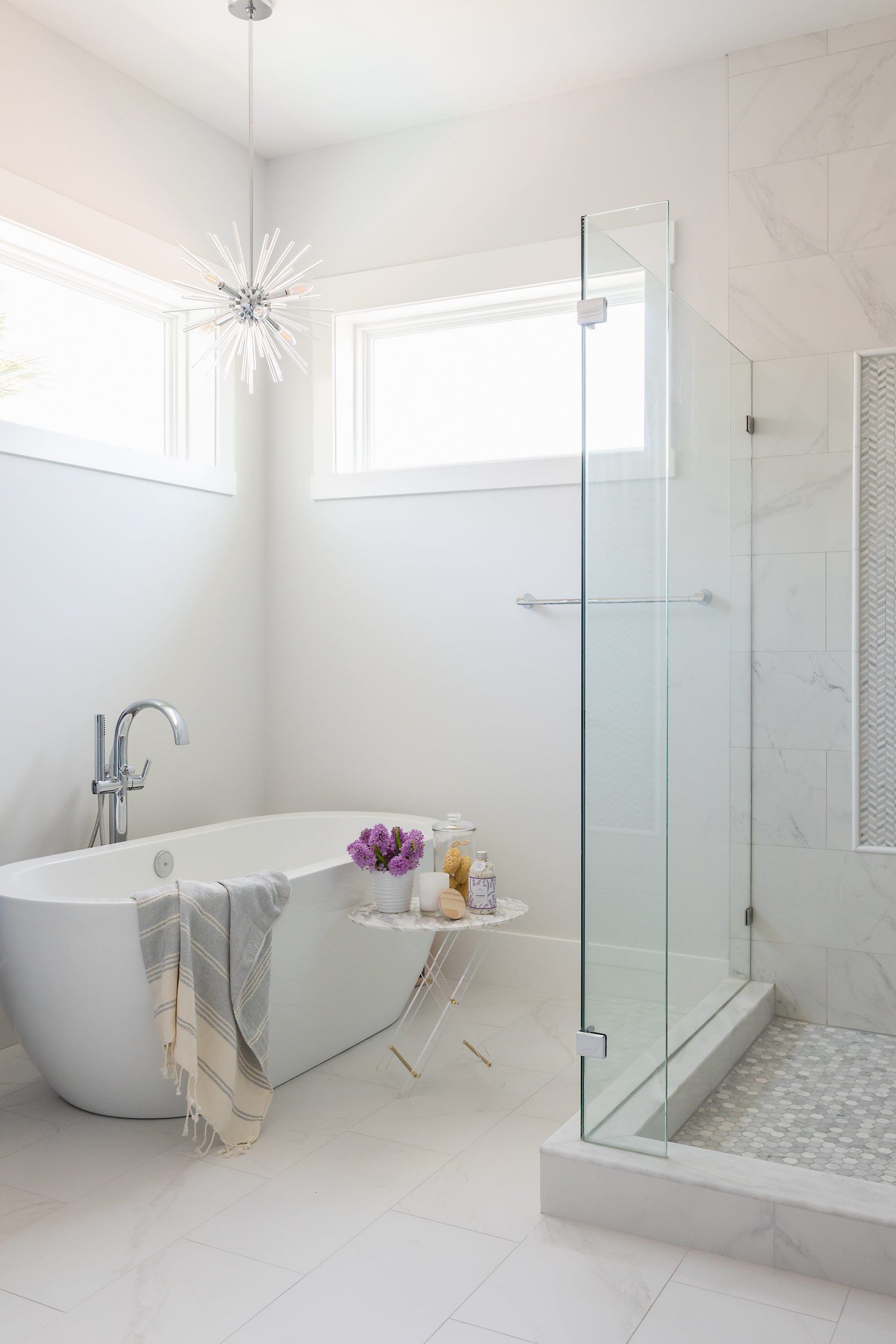 Luxury Bathroom With A Stylish Bathtub