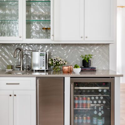 Beautiful Kitchen With Bar Area