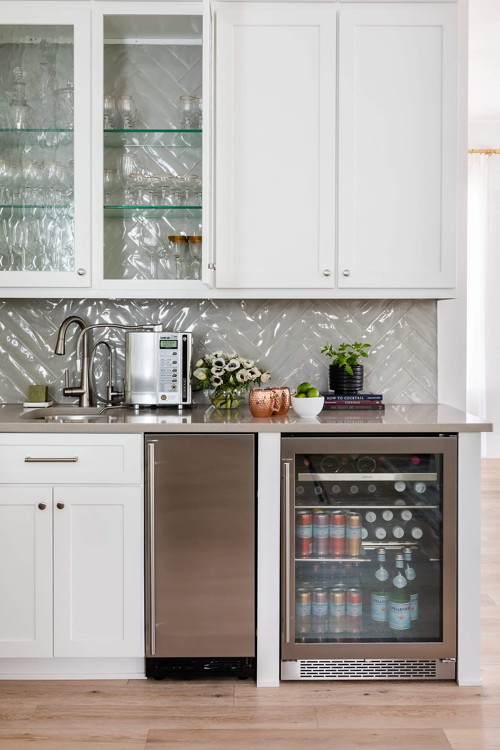 Beautiful Kitchen With Bar Area